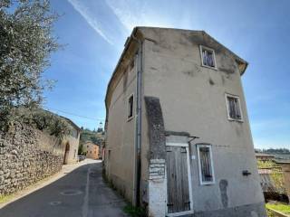 Casa indipendente in vendita a fumane via casterna
