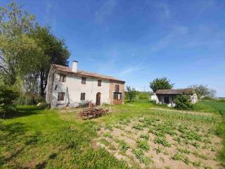 Rustico in vendita a gazzo veronese 