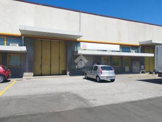 Capannone in affitto a rimini via coriano, 58