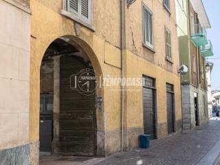 Appartamento in vendita a oggiono via 1º maggio 15