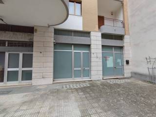 Ufficio in in affitto da privato a lecce via luigi corvaglia, 16