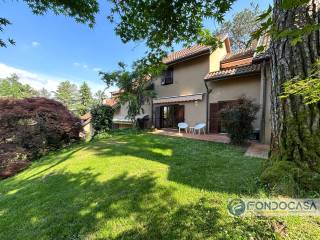 Villa a schiera in vendita a barlassina via parini