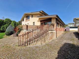Villa in vendita a l'aquila via del mandorlo, snc