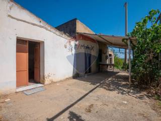 Villa in vendita a caltagirone contrada renelle, snc