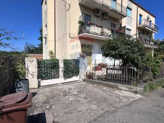 Appartamento in vendita ad acireale via xxi aprile, 157