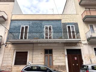 Intero stabile in vendita a ostuni via luisa sanfelice