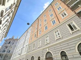 Appartamento in vendita a trieste via del lavatoio, 3