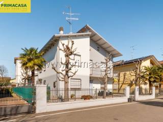 Casa indipendente in vendita a correggio via giuseppe di vittorio, 14