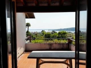 Appartamento in in vendita da privato a padenghe sul garda via giovanni battista vighenzi, 47