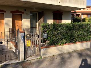 Intero stabile in in affitto da privato a grosseto via italo fazzi, 32