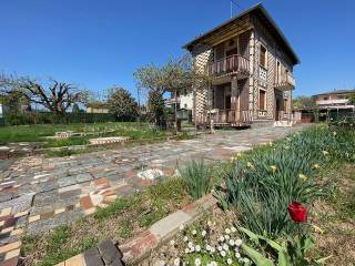 Villa in vendita a cadorago 
