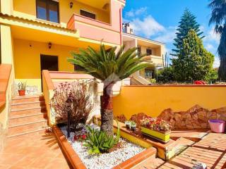 Appartamento in vendita ad assemini villa schiera via da denominare