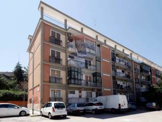 Appartamento in vendita a bari via guido dorso, v2
