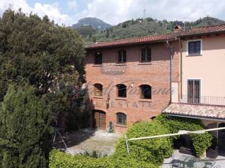 Casale in vendita a camaiore via balza fiorita
