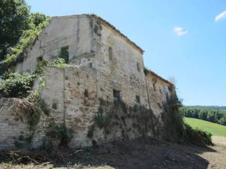 Casale in vendita a fermo contrada camera di fermo