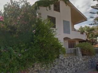 Villa all'asta a messina salita pozzicello
