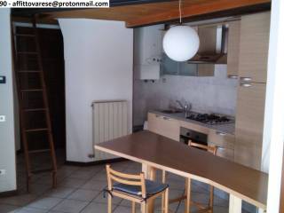Appartamento in in affitto da privato a varese via delle medaglie d'oro, 12