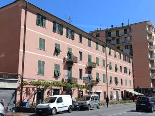 Appartamento in affitto a genova via struppa, 204