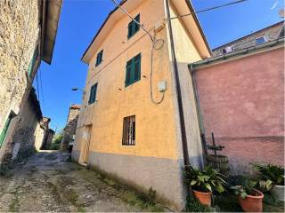Casa indipendente in vendita a borgomaro via attilio ventimiglia, 17