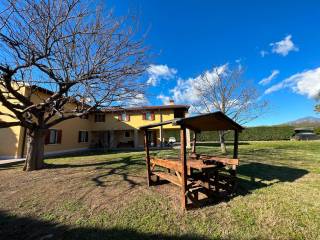 Casale in vendita a bardolino 