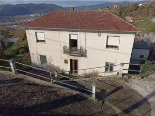Casa indipendente in in affitto da privato a isola del liri via capitino, 235