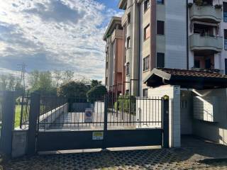 Garage in vendita a monza via gerolamo borgazzi, 183