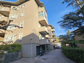 Appartamento in vendita a trieste salita di vuardel, 23