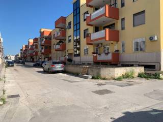 Garage in vendita a molfetta via gorlitz, 2
