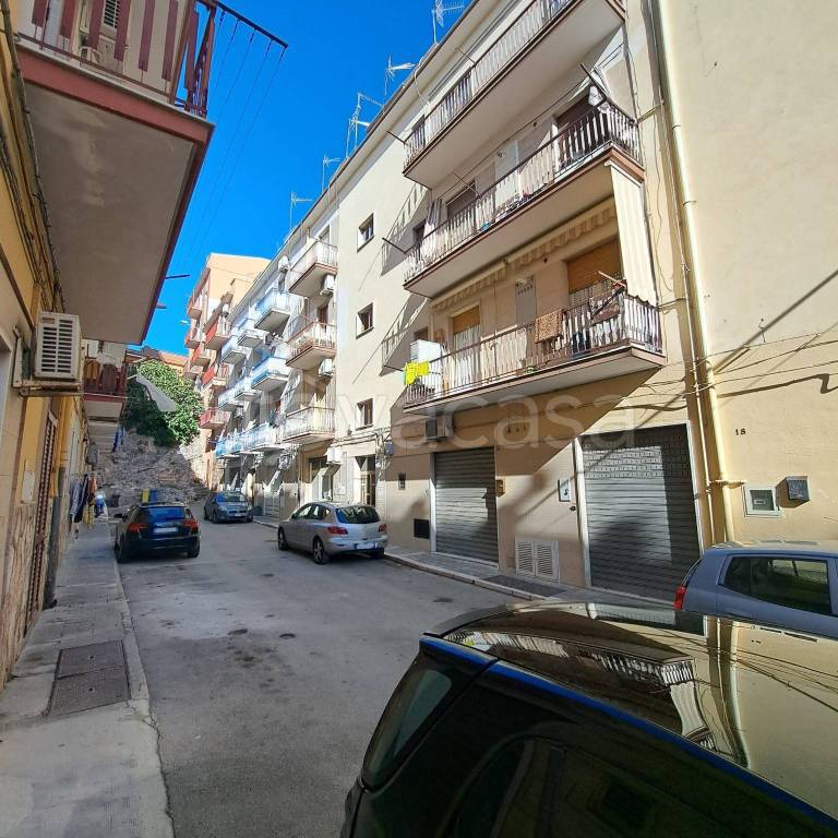 immagine annuncio 1 di 14