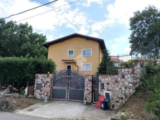 Villa in vendita a marano principato via sandro pertini, 3