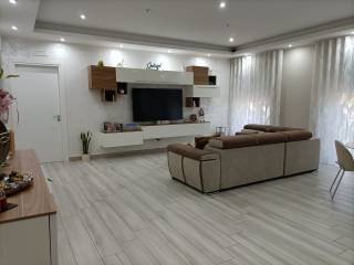 Appartamento in vendita a crotone via degli spagnoli
