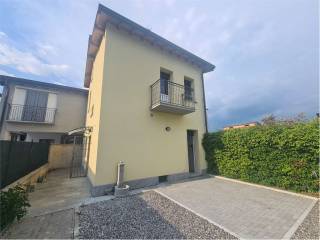 Appartamento in affitto a erba via san rocco, 4b