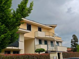 Appartamento in affitto a samarate via francesco d'assisi