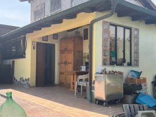 Casa indipendente in vendita ad aprilia 