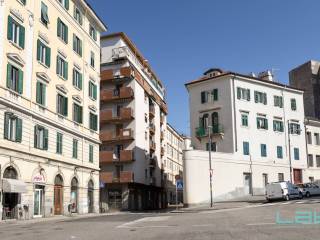 Appartamento in vendita a trieste via san giacomo in monte, 16