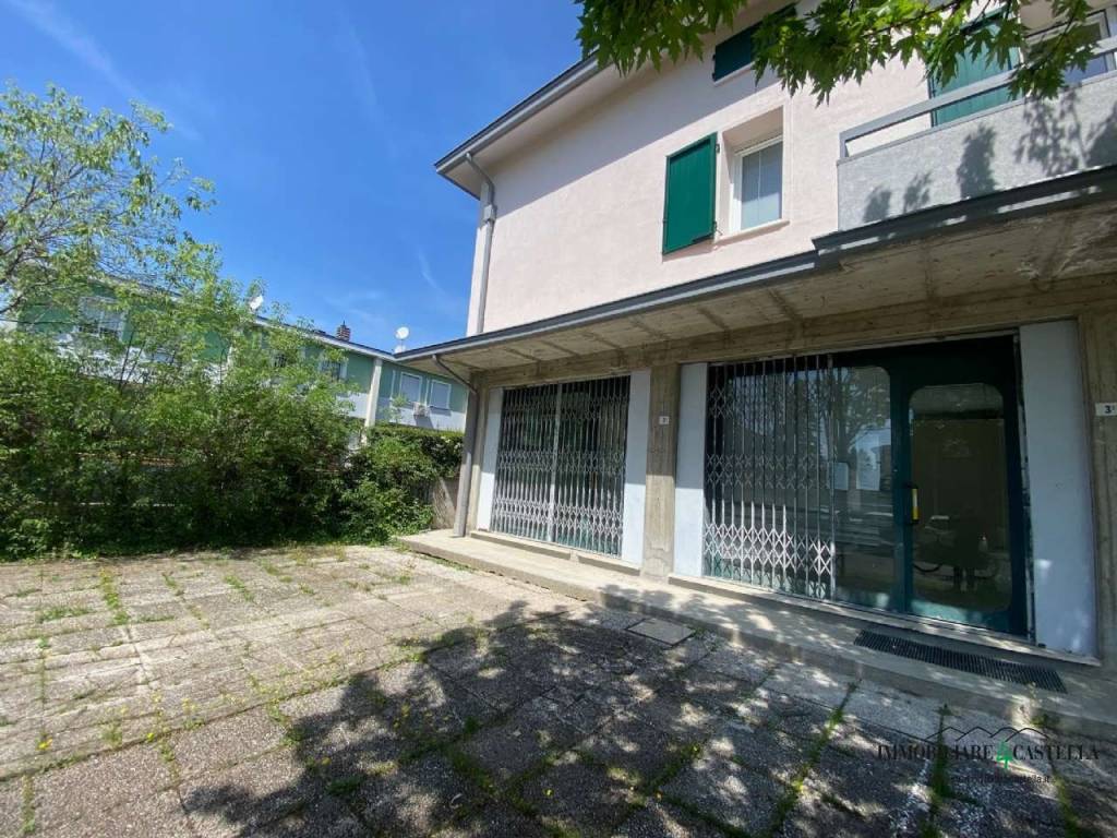 immagine annuncio 1 di 15