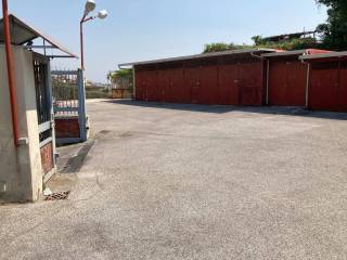 Garage in vendita a napoli via michele pizzuti, 121