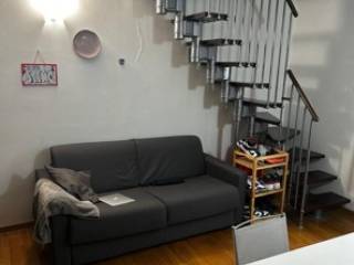 Appartamento in vendita a bologna via del borgo di san pietro