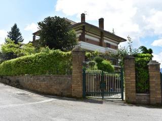 Villa bifamiliare in vendita ad avellino via degli archi