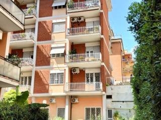 Appartamento in in vendita da privato a roma via dei monti di primavalle, 96