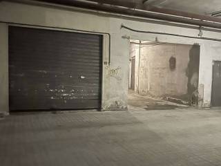 Garage in vendita a cagliari via pontano 5