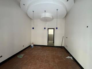 Merceria in in affitto da privato ad aversa via vittorio veneto, 63