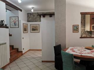 Appartamento in in affitto da privato a brivio via fossa castello, 31