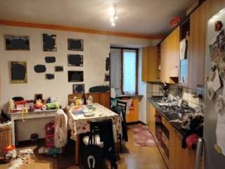 Appartamento all'asta a barzio via al pozzo