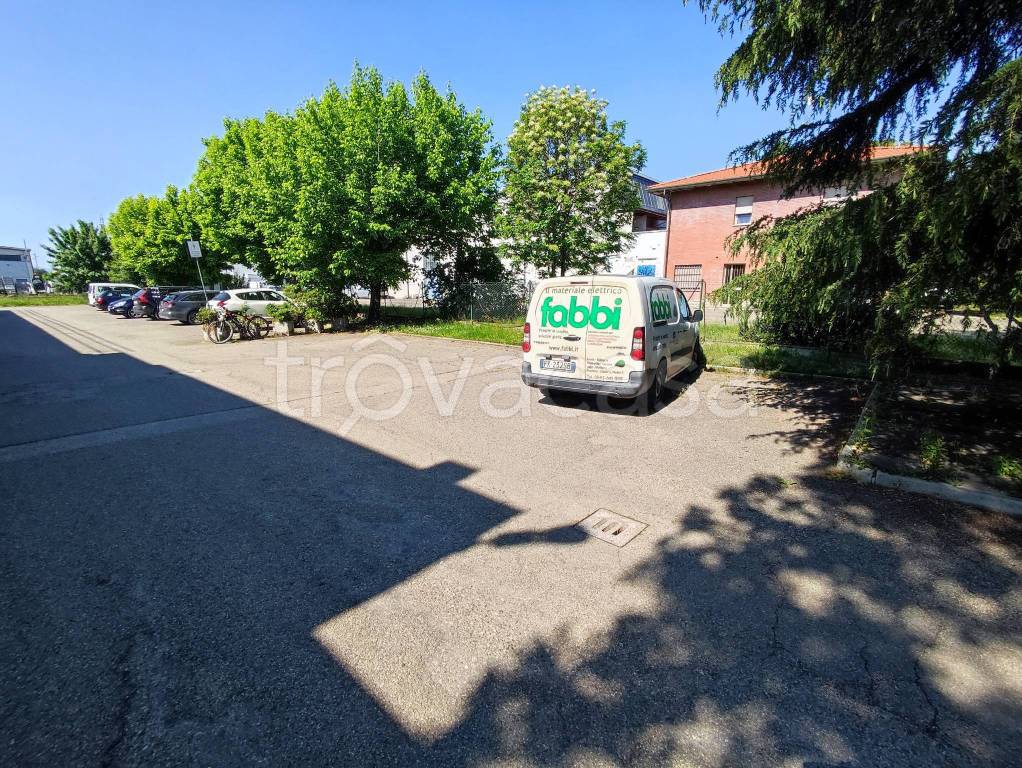immagine annuncio 12 di 13
