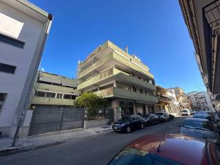Appartamento in affitto a lecce via alfonso sozy carafa, 54