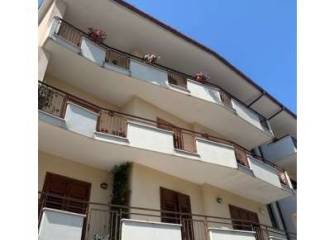 Intero stabile all'asta a benevento 