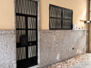 Appartamento in in vendita da privato a milano via innocenzo isimbardi, 22