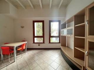 Appartamento in affitto a cabiate via ferdinando anderloni, 32