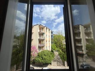 Appartamento in vendita a trieste via de amicis, 12